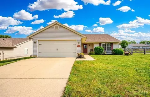2080 Macintosh Ln, Middletown, OH 45044