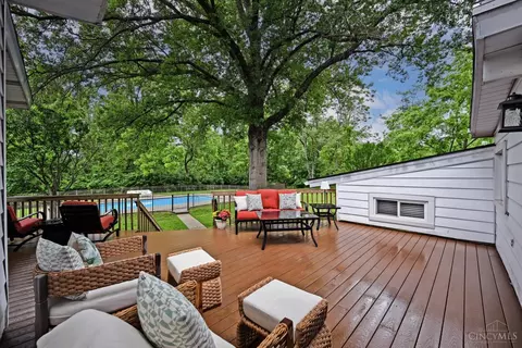 Exterior - 411 Beechtree Dr, Cincinnati, OH 45224 photo 5 of 16