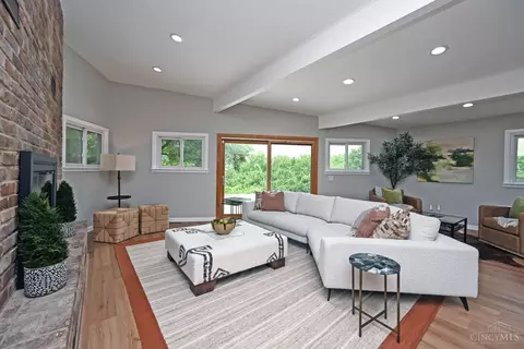 Living - 411 Beechtree Dr, Cincinnati, OH 45224 photo 1 of 6