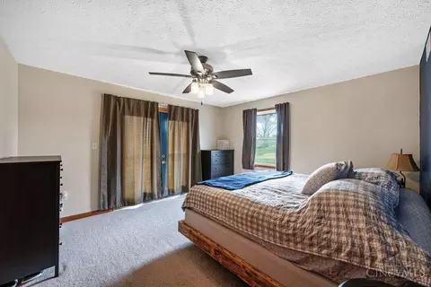 Bedroom - 1908 Gardner Rd, Hamilton, OH 45013 photo 3 of 7