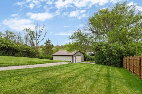 Exterior - 1908 Gardner Rd, Hamilton, OH 45013 photo 3 of 3