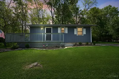 6205 Blue Lake Dr, Cincinnati, OH 45247