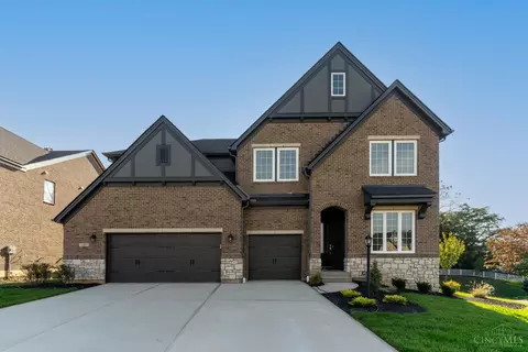 1193 Ridgewood Dr, Loveland, OH 45140