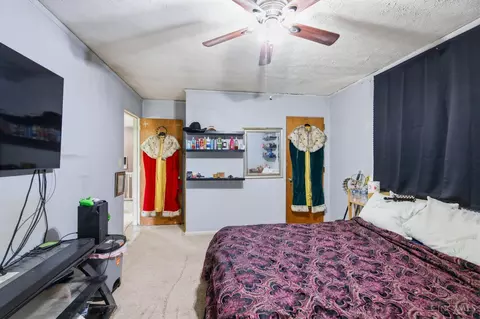 Bedroom - 17 Andover Rd, Greenhills, OH 45218 photo 7 of 12