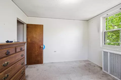 Bedroom - 17 Andover Rd, Greenhills, OH 45218 photo 5 of 12