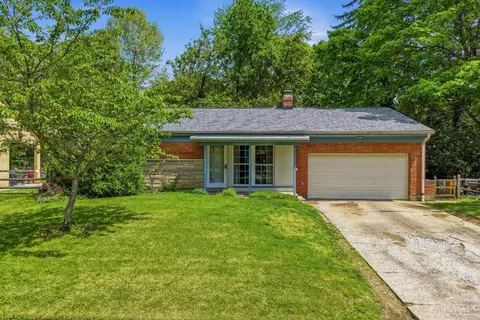 1502 Robinway Dr, Anderson Twp, OH 45230