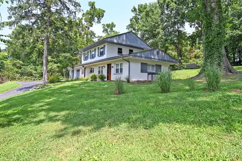 Exterior - 7750 Forest Rd, Cincinnati, OH 45255 photo 3 of 14