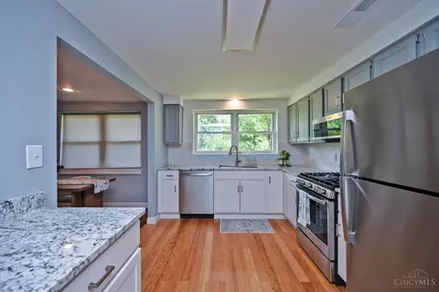 Kitchen - 7750 Forest Rd, Cincinnati, OH 45255 photo 1 of 3