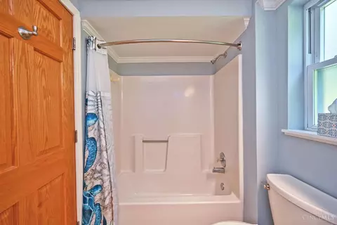 Bath - 7750 Forest Rd, Cincinnati, OH 45255 photo 3 of 3