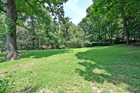 Exterior - 7750 Forest Rd, Cincinnati, OH 45255 photo 13 of 14