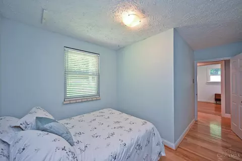 Bedroom - 7750 Forest Rd, Cincinnati, OH 45255 photo 1 of 5