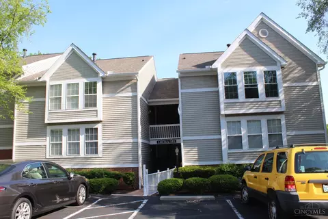 146 High Ridge Ct, Fairfield, OH 45014