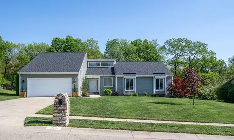 3151 Woodside Dr, Fairfield, OH 45014