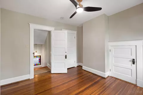 Bedroom - 6606 Murray Ave, Cincinnati, OH 45227 photo 4 of 4