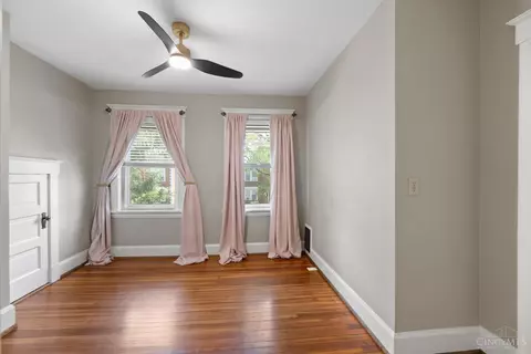 Bedroom - 6606 Murray Ave, Cincinnati, OH 45227 photo 3 of 4