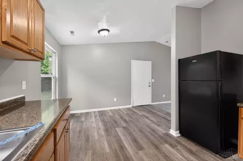 Entry Way - 8616 Balboa Dr, Cincinnati, OH 45231 photo 1 of 2