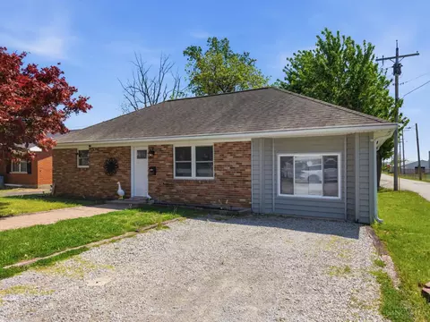 Exterior - 307 Third St, Georgetown, OH 45121 photo 6 of 11