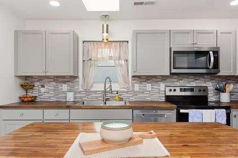 Kitchen - 307 Third St, Georgetown, OH 45121 photo 4 of 5