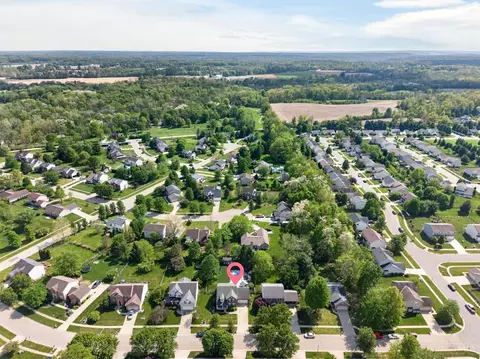 View/Area - 967 Hamlin Dr, Hamilton Township, OH 45039 photo 4 of 5
