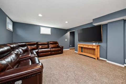 Other - 967 Hamlin Dr, Hamilton Township, OH 45039 photo 5 of 10