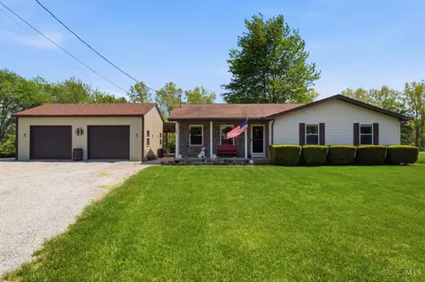 178 Itawamba Dr, Lake Waynoka, OH 45171
