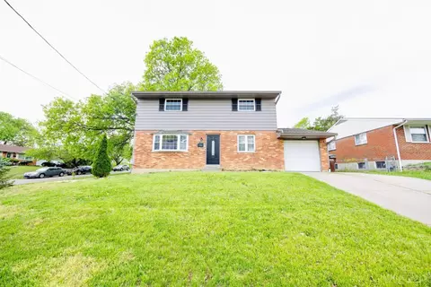 11625 Hollingsworth, Forest Park, OH 45240