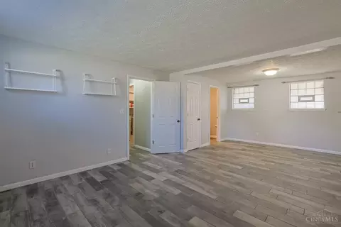 3950 Randolph Ln, Cincinnati, OH 45245 photo 17