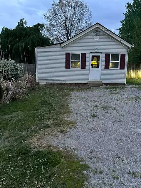609 Light St, Felicity, OH 45120