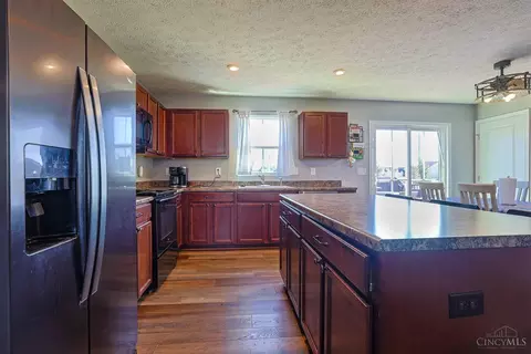 Kitchen - 1484 Deters Dr, Harrison, OH 45030 photo 3 of 5