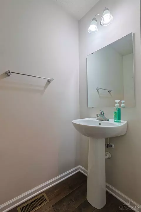 Bath - 1484 Deters Dr, Harrison, OH 45030 photo 3 of 5
