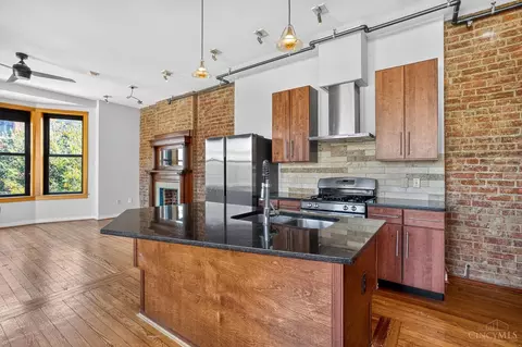 Kitchen - 1237 Vine St, Cincinnati, OH 45202 photo 1 of 2