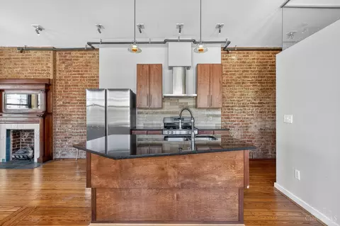 Kitchen - 1237 Vine St, Cincinnati, OH 45202 photo 2 of 2