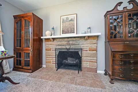 Living - 4699 Blue Jacket Rd, Cincinnati, OH 45244 photo 3 of 4