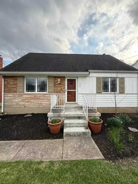 Exterior - 332 Ingram Rd, Cincinnati, OH 45218 photo 2 of 5
