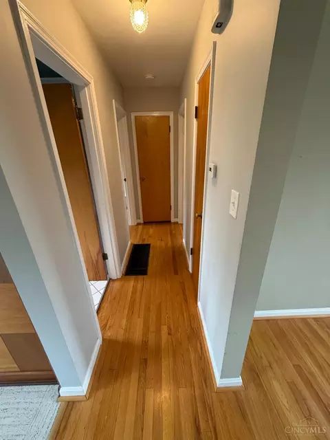 Entry Way - 332 Ingram Rd, Cincinnati, OH 45218 photo 1 of 4