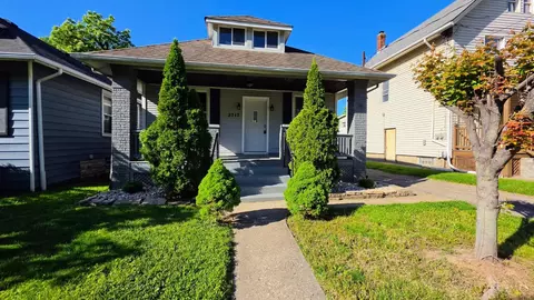 2717 Lawndale Ave, Cincinnati, OH 45212