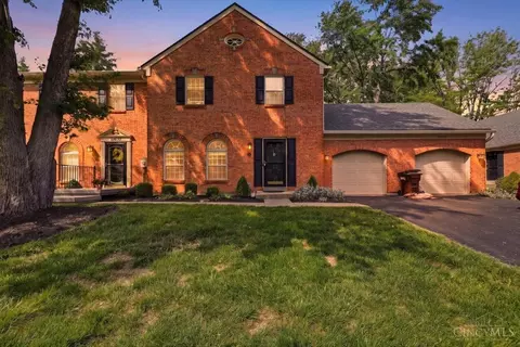 10757 Fallsington Ct, Blue Ash, OH 45242