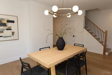Dining - 2717 Arbor Ave, Cincinnati, OH 45209 photo 2 of 2