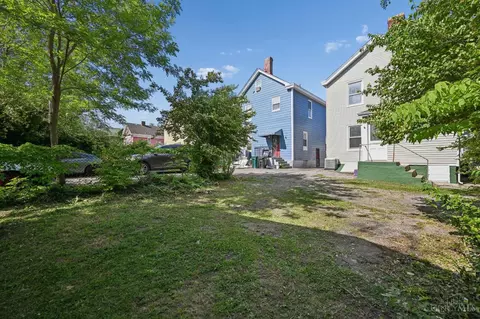 Exterior - 3336 Graydon Ave, Cincinnati, OH 45207 photo 6 of 7