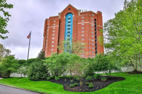 3435 Golden Ave, Cincinnati, OH 45226