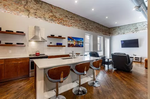 808 Elm St, Cincinnati, OH 45202