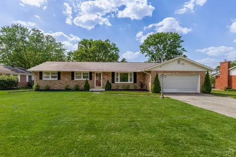 8211 Julie Marie Dr, West Chester, OH 45069