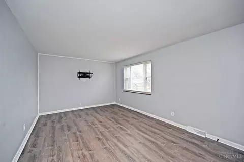 Living - 1378 Adams Rd, Mount Healthy, OH 45231 photo 1 of 5