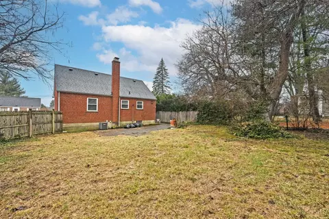 Exterior - 1378 Adams Rd, Mount Healthy, OH 45231 photo 5 of 5