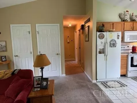 Entry Way - 4555 Brown Ave, Blue Ash, OH 45242 photo 3 of 3