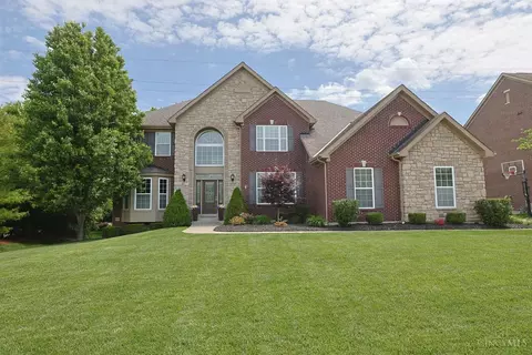 3328 Riverside Dr, Mason, OH 45040