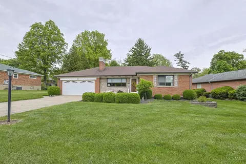 2110 Simbury Ct, Cincinnati, OH 45224
