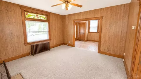 Living - 765 Mcmakin Ave, Cincinnati, OH 45232 photo 4 of 4