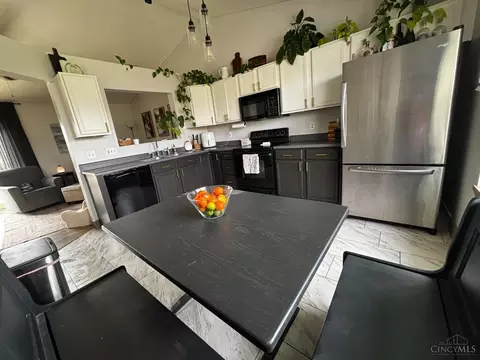 210 Robin Ave, Mount Orab, OH 45154 photo 8