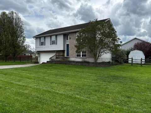210 Robin Ave, Mount Orab, OH 45154 photo 10